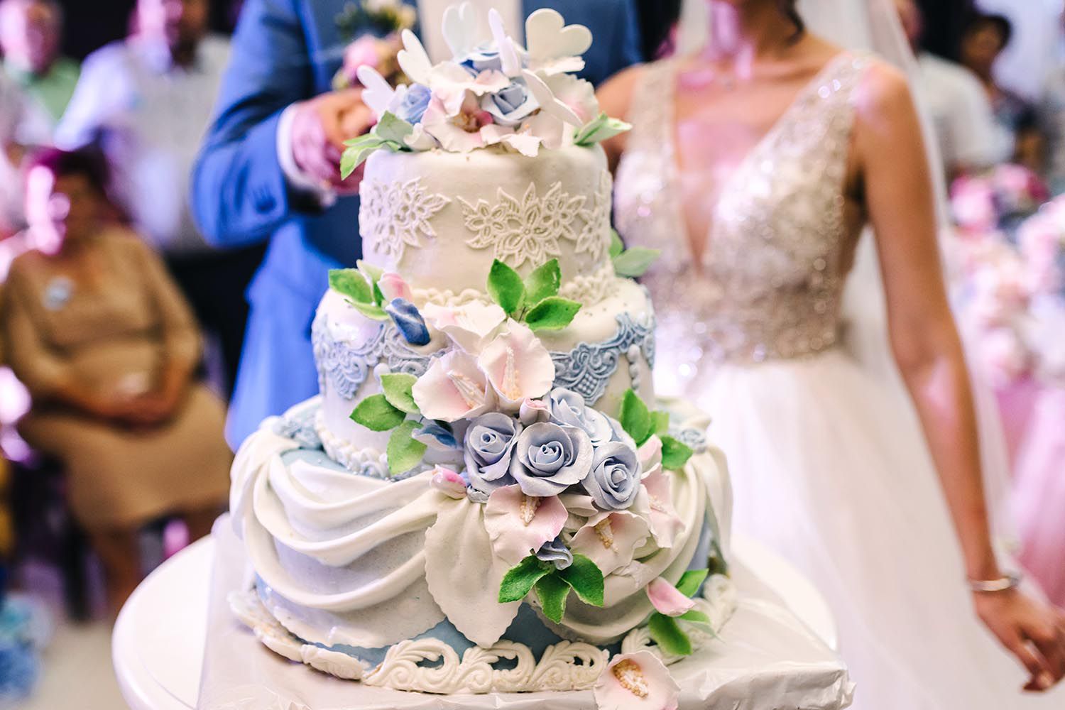 Bride’s Mom’s Cake Caper: A Wedding Drama Like No Other