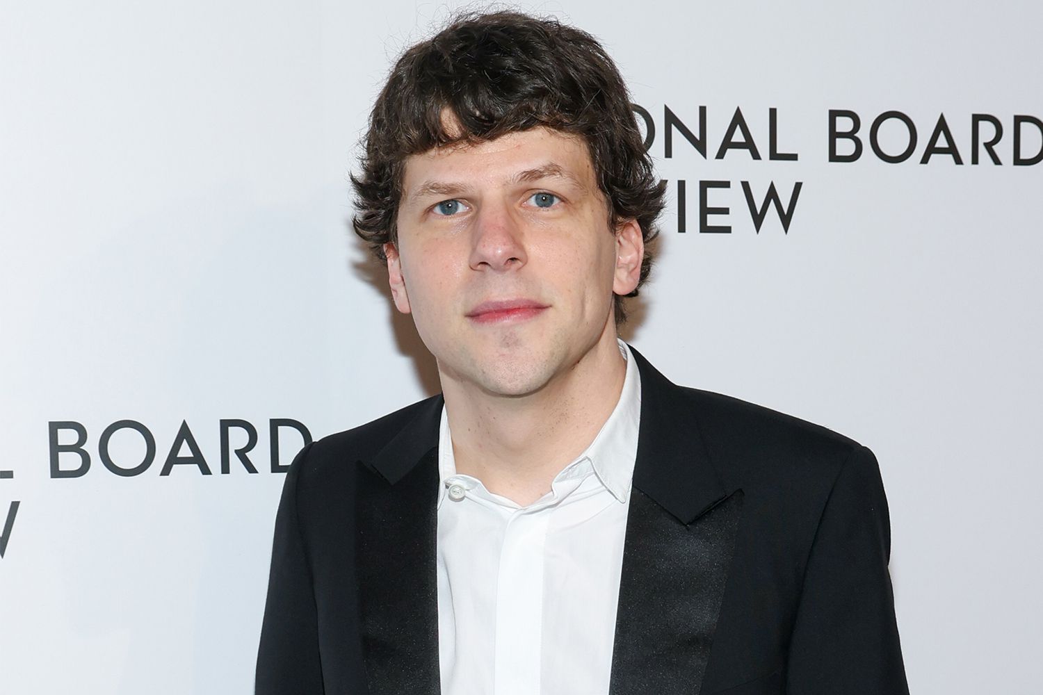Jesse Eisenberg’s Musical Prodigy: A Peek Into Family Life with Son Banner