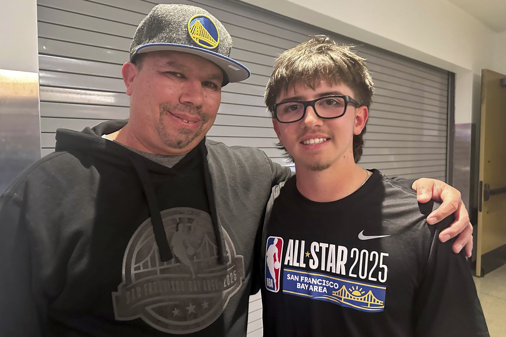 College Freshman Stuns Damian Lillard in Epic All-Star Shootout, Scores $100K