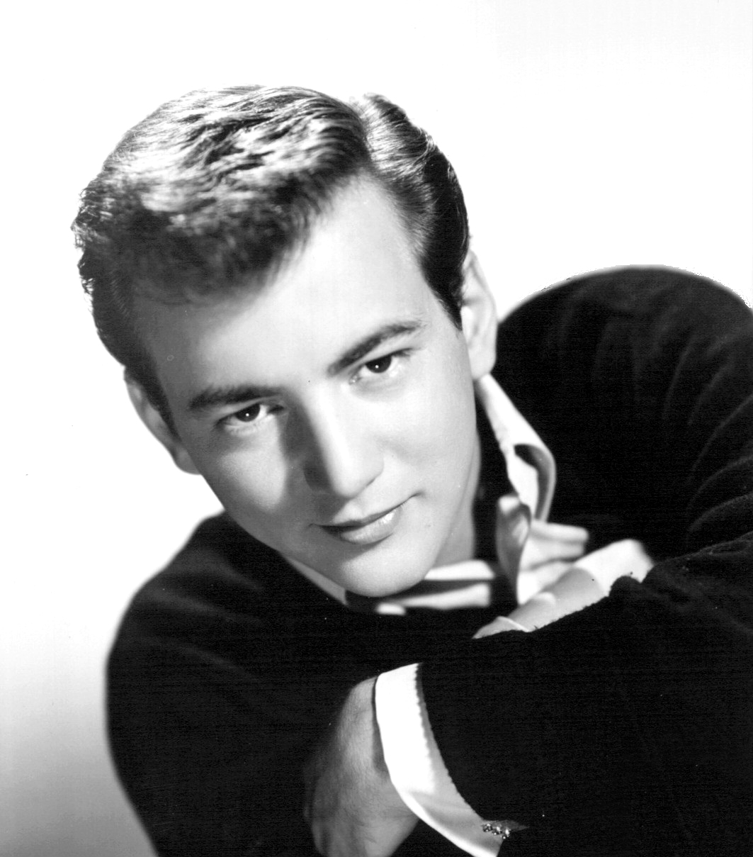 Just In Time: A Nostalgic Dive into the Complex Lives of Bobby Darin and Sandra Dee