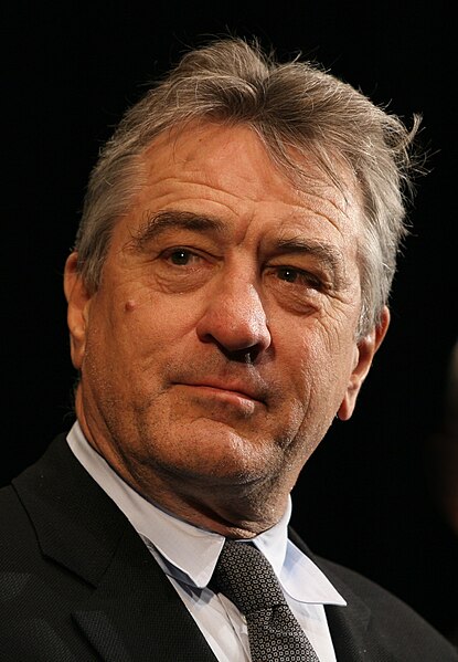 Weekend Streaming Picks: De Niro Thrills & NBC Brings Back ‘Suits’!