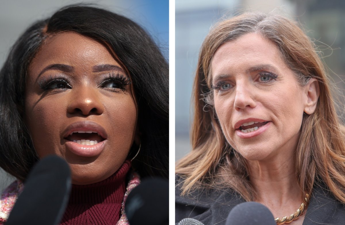 Congressional Drama: Crockett Exposes ‘Threatening’ Call After Mace Showdown