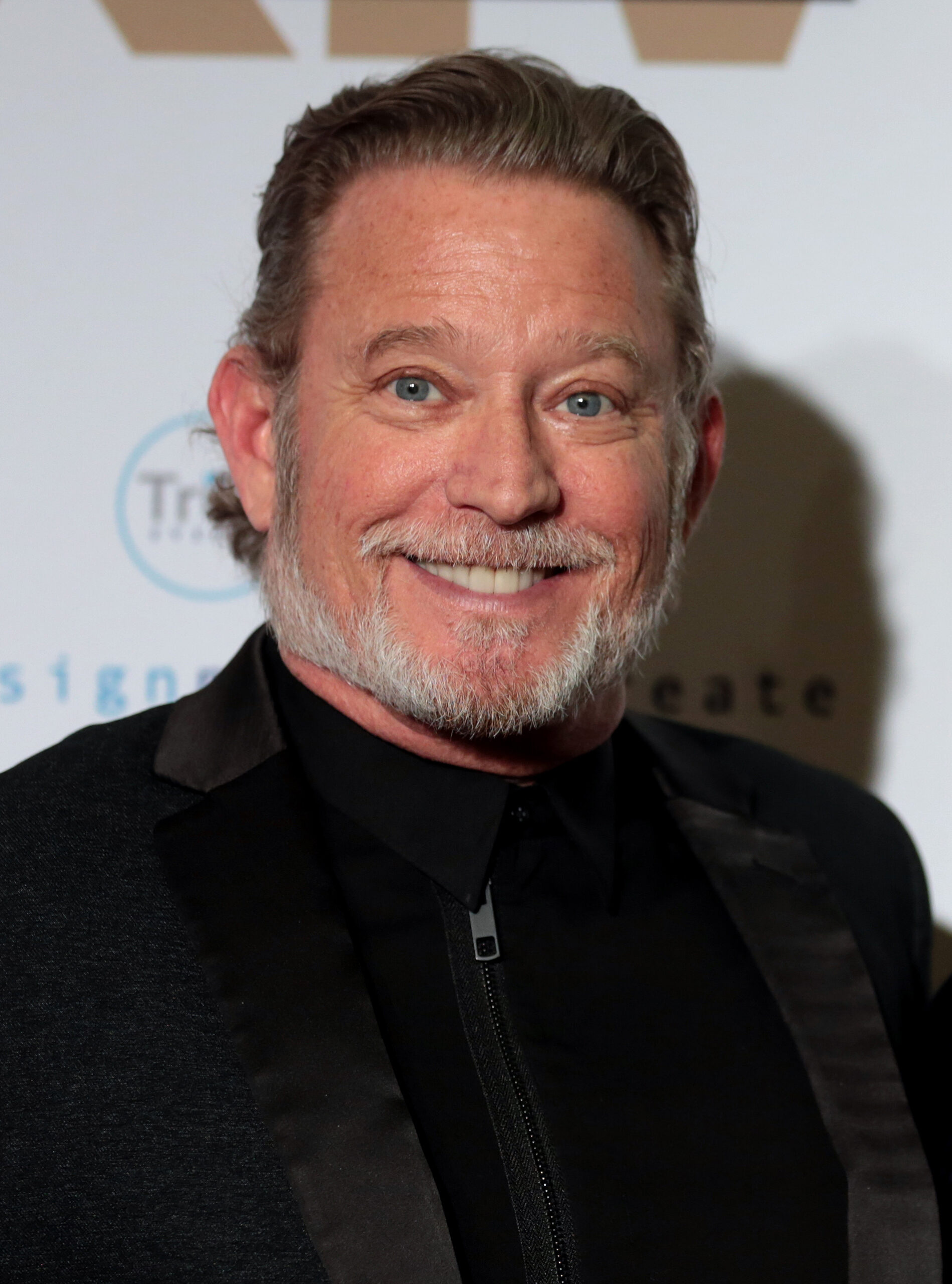 Christopher Rich’s Inspiring Comeback: From Stroke Survivor to ‘Happy’s Place’ Star