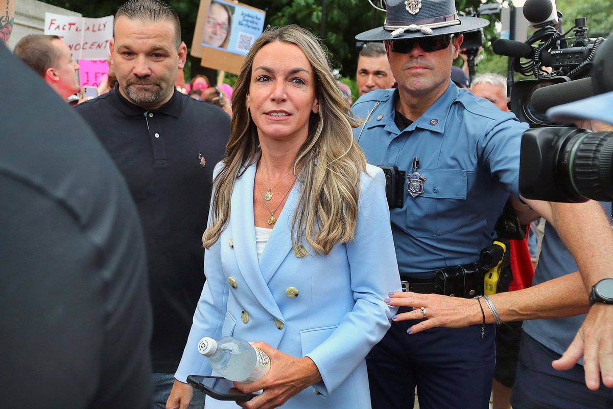 Courtroom Drama Unfolds: Karen Read’s Murder Retrial Begins