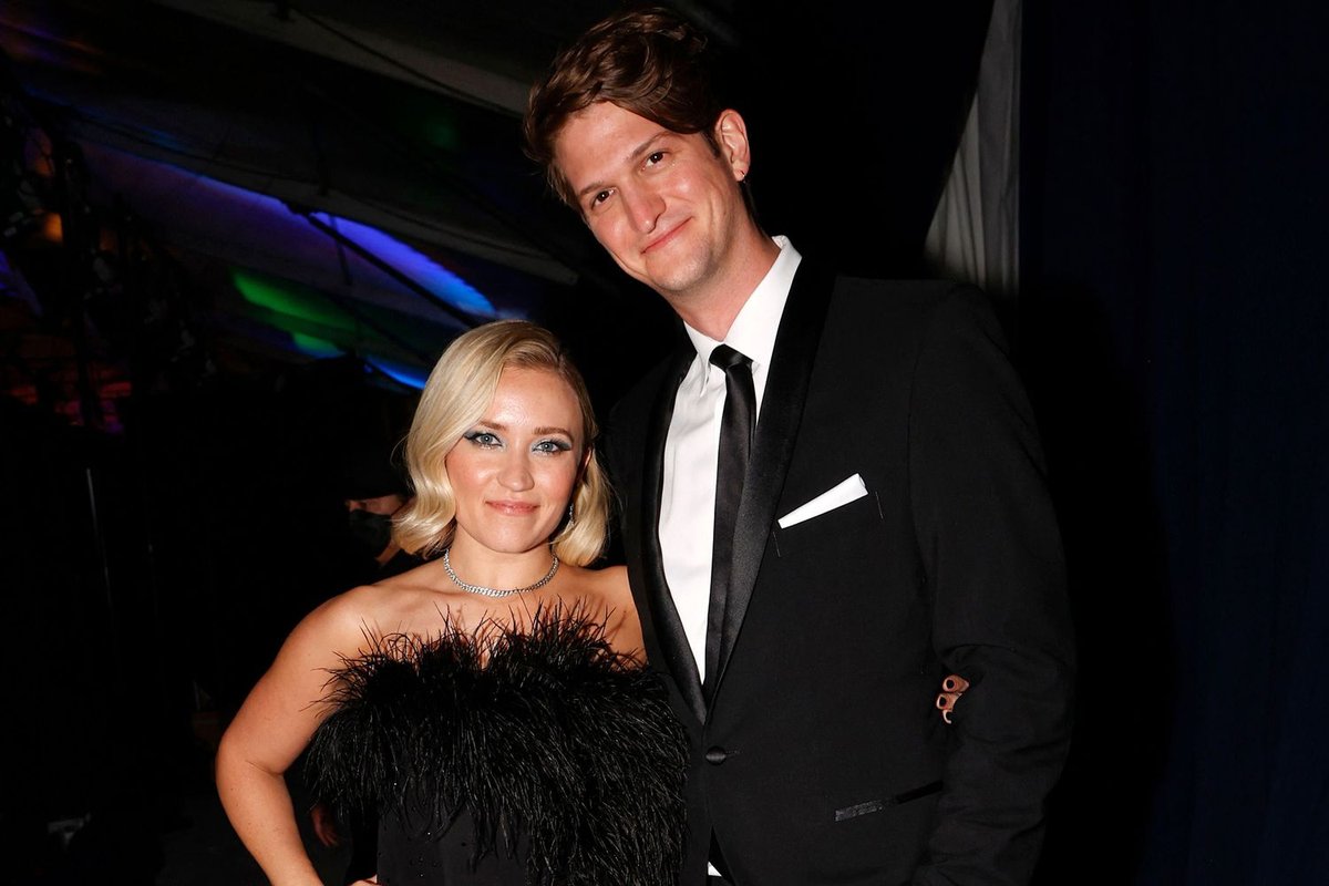 Emily Osment and Jack’s Whirlwind Divorce: Love Lost in a Flash