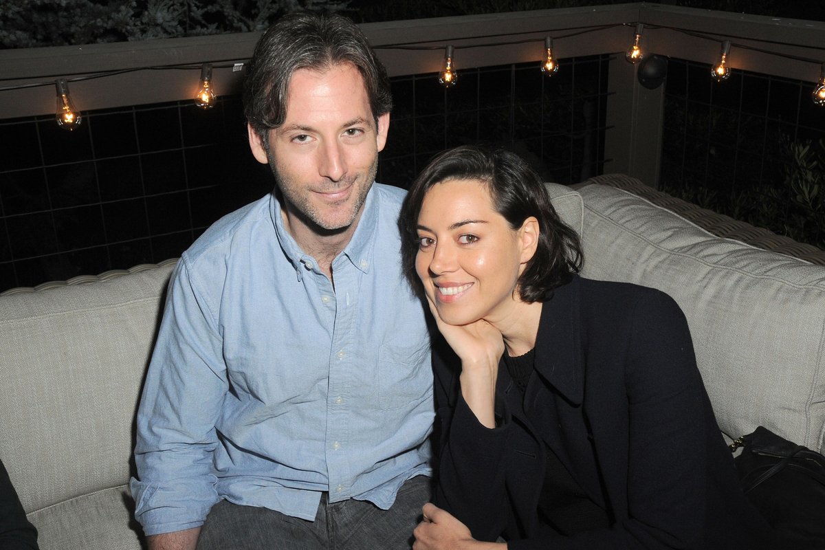 Heartbreak and Tragedy: Aubrey Plaza’s Separation from Jeff Baena Revealed Before His Untimely Death
