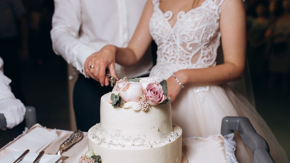 Heartbroken at the Altar: Cousin Snubs Family Member from Wedding Invite