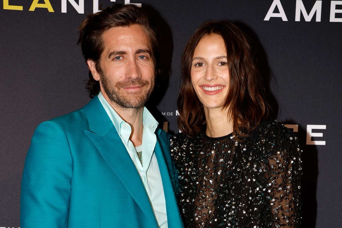 Jake Gyllenhaal’s Girlfriend Cheers His Othello Debut in Sweet Post