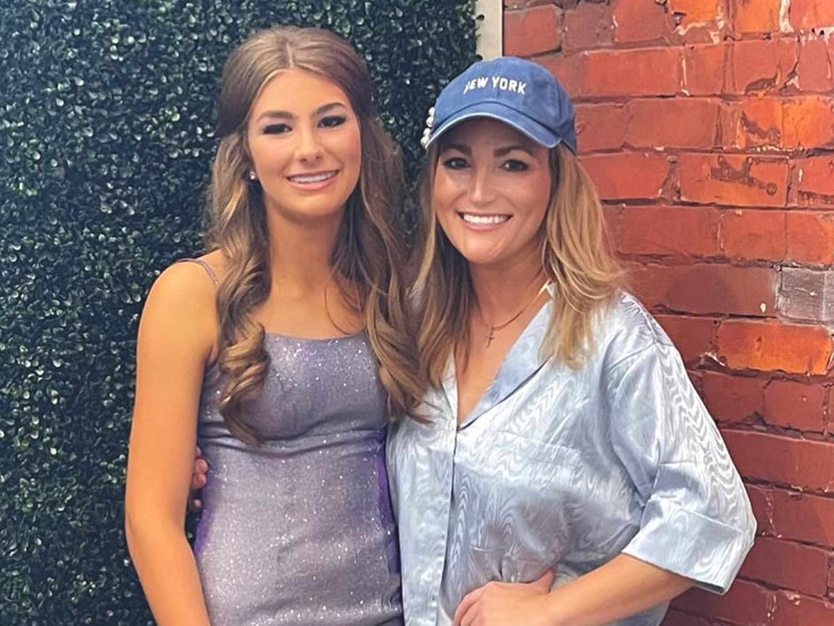 Jamie Lynn Spears’ Daughter Dazzles at Junior Prom: A Milestone Moment