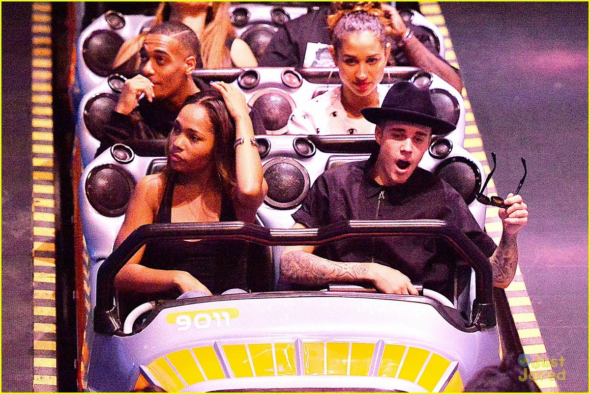 Justin Bieber Enjoys Disneyland Fun with Hailey and Kid Laroi Amidst Personal Struggles

3.