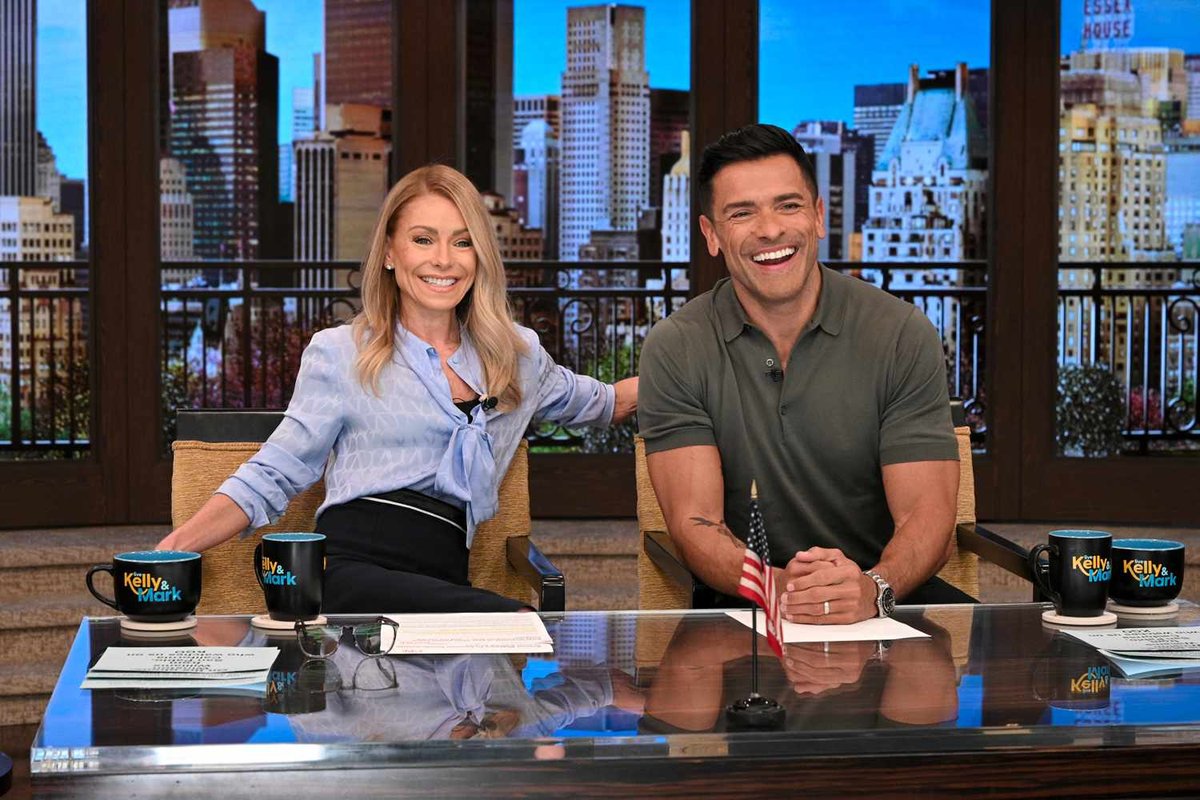 Kelly Ripa’s Hilarious Encounter with Mark Consuelos’ Ex at Drive-Thru
