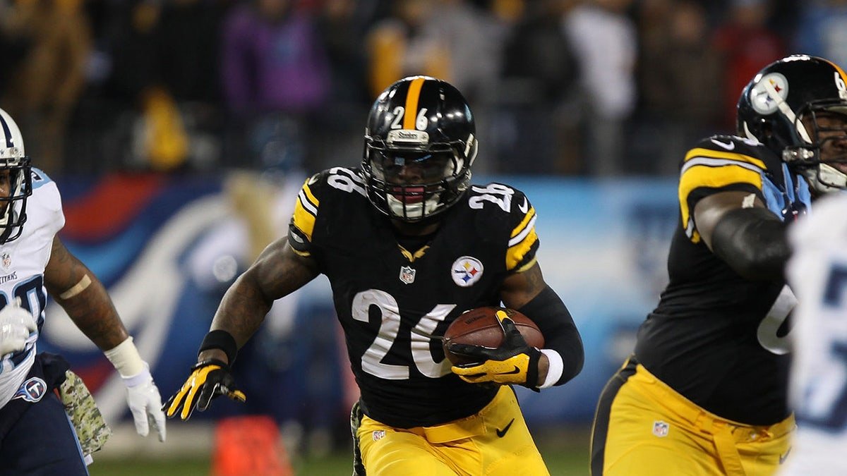 Le’Veon Bell Fights Back: Denies Rape Verdict Amid Controversial Lawsuit