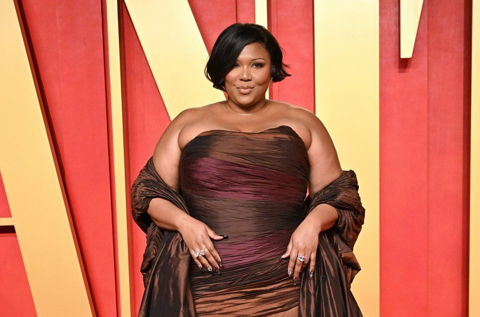 Lizzo’s Triumph Over Darkness: A Journey Through Depression and Resilience