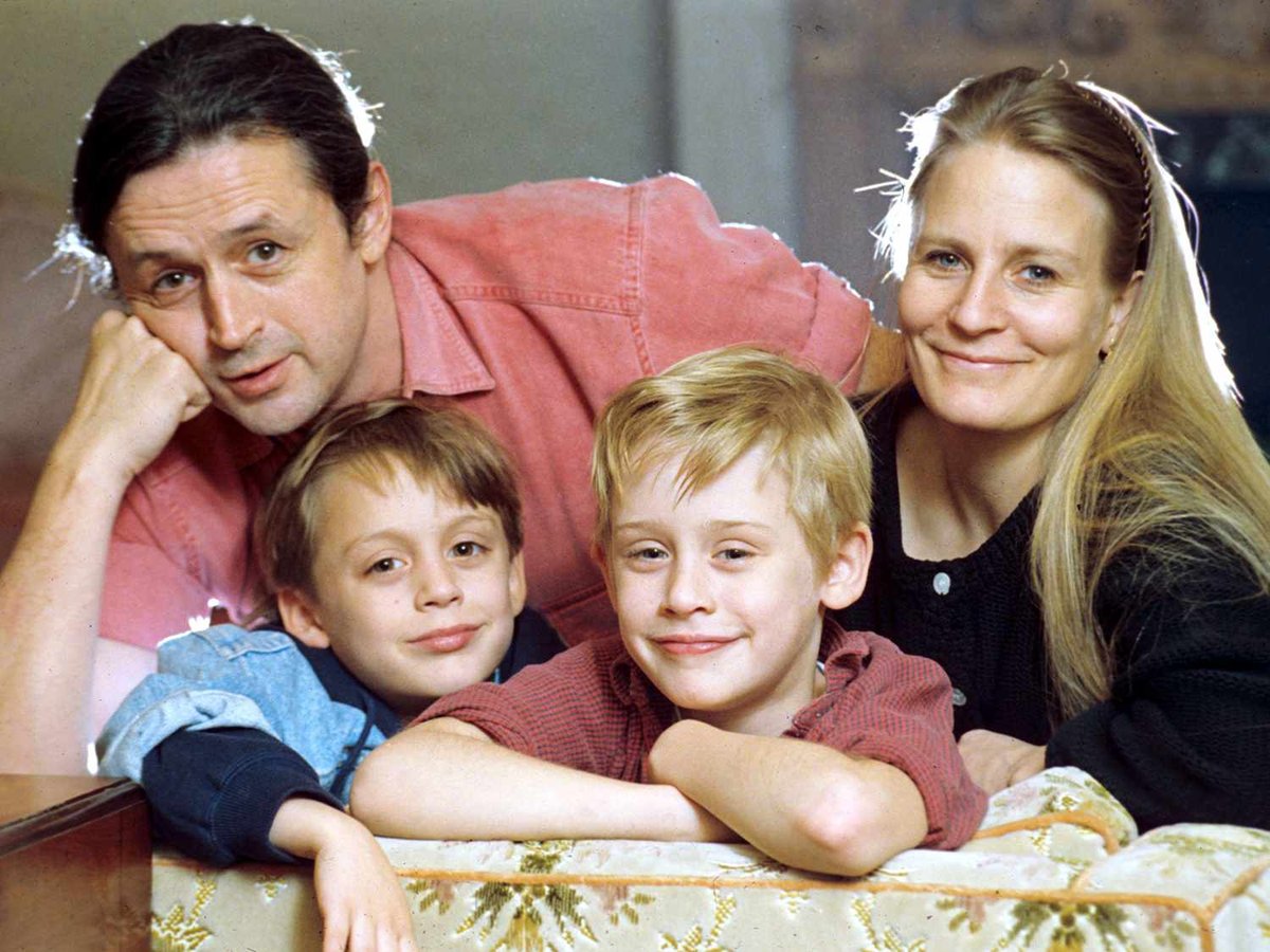 Macaulay Culkin Slams Estranged Father Kit in Shocking Podcast Confession