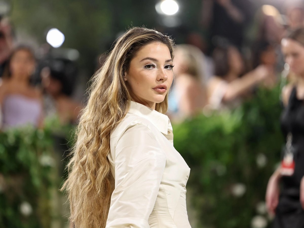 Madelyn Cline Opens Up About Identity Crisis Post-Chase Stokes Split