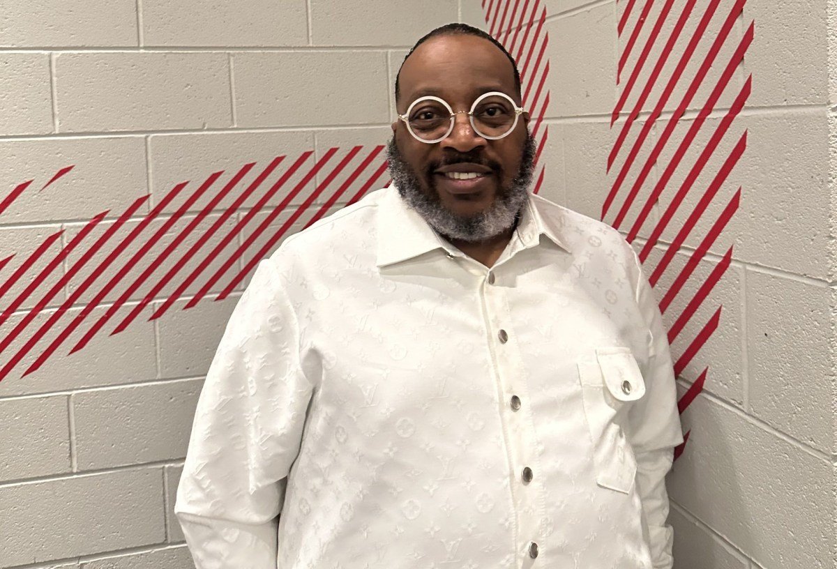 Marvin Sapp’s Fundraising Tactics Spark Outrage: Fans React to Viral Video
