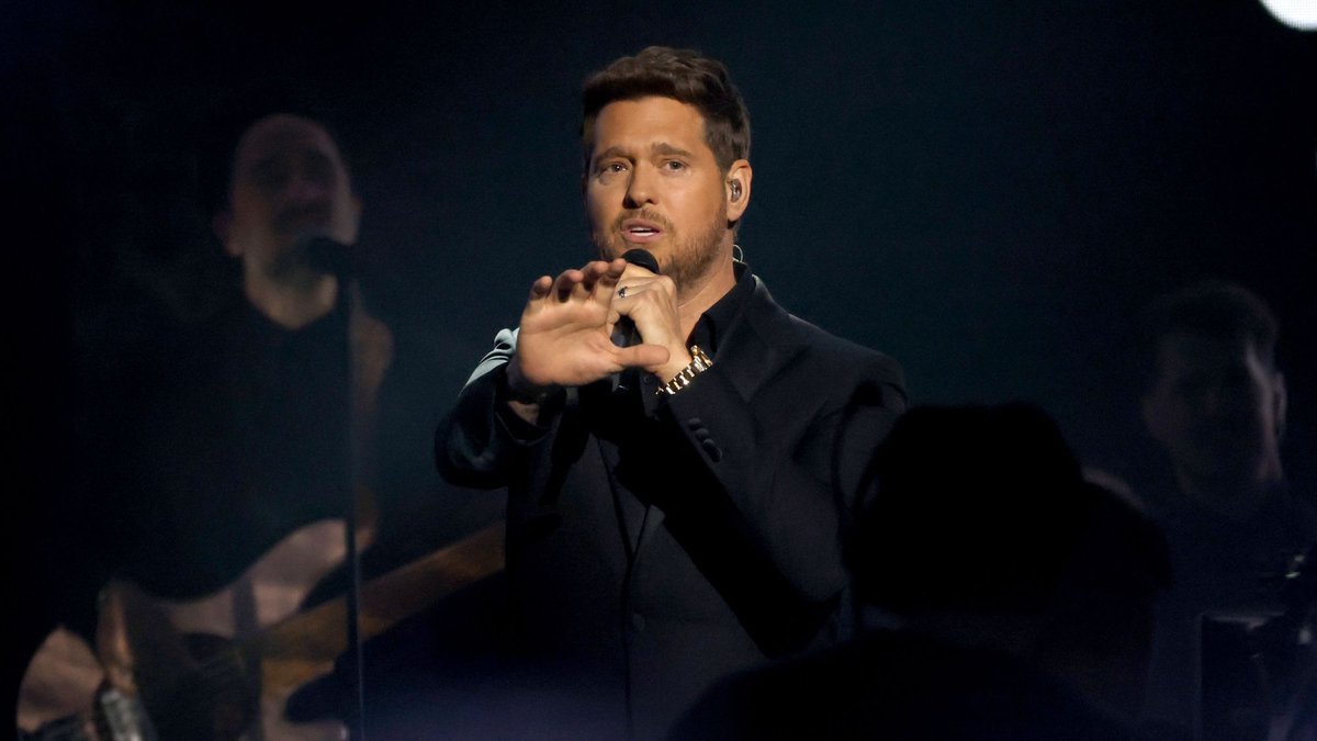 Michael Bublé Slams Trump at Juno Awards: “We Are Not for Sale