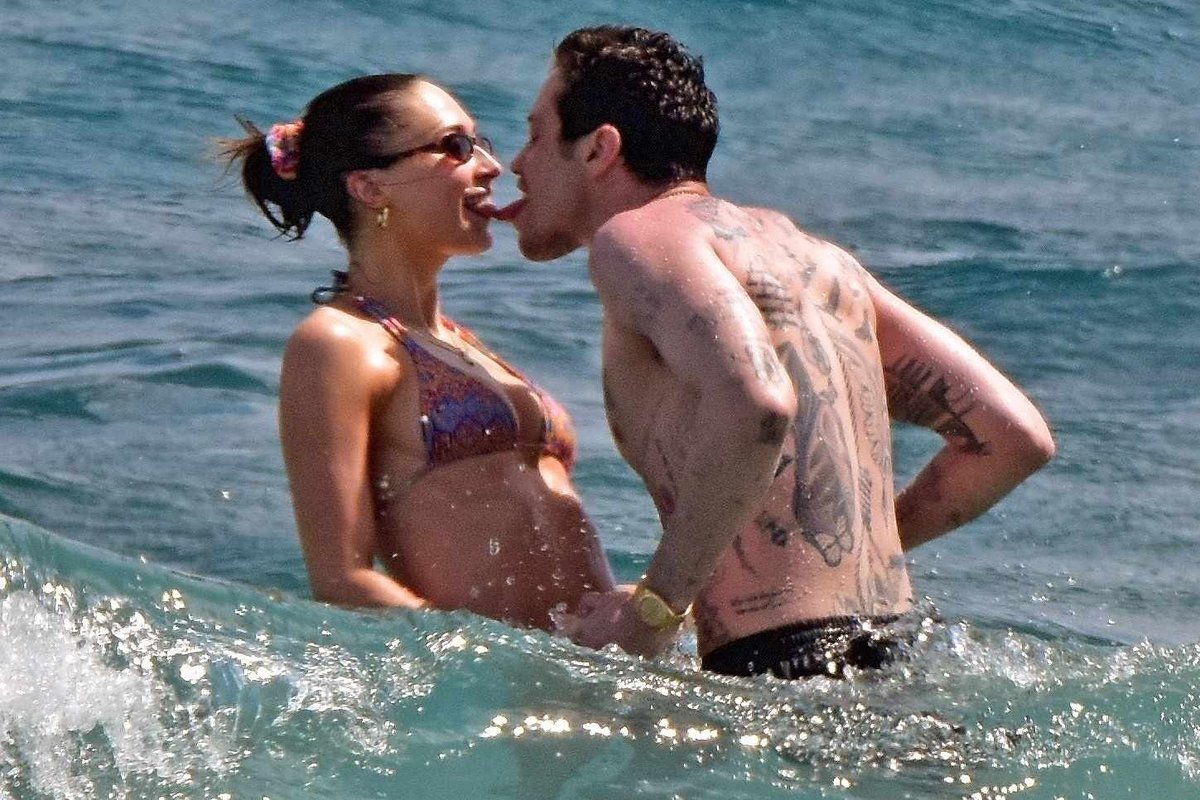 Pete Davidson’s Romantic Scottish Getaway: A Love Story at Dave Navarro’s Wedding