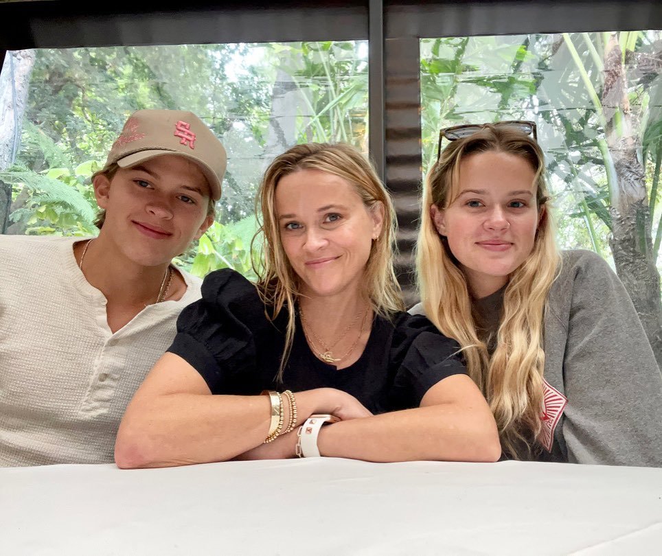 Reese Witherspoon’s Parenting Prowess: Embrace Your Weirdness