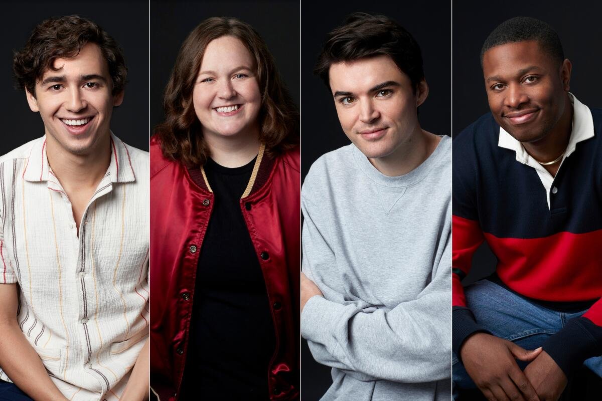 “SNL Turns 50: Iconic Cast Members Then and Now”
