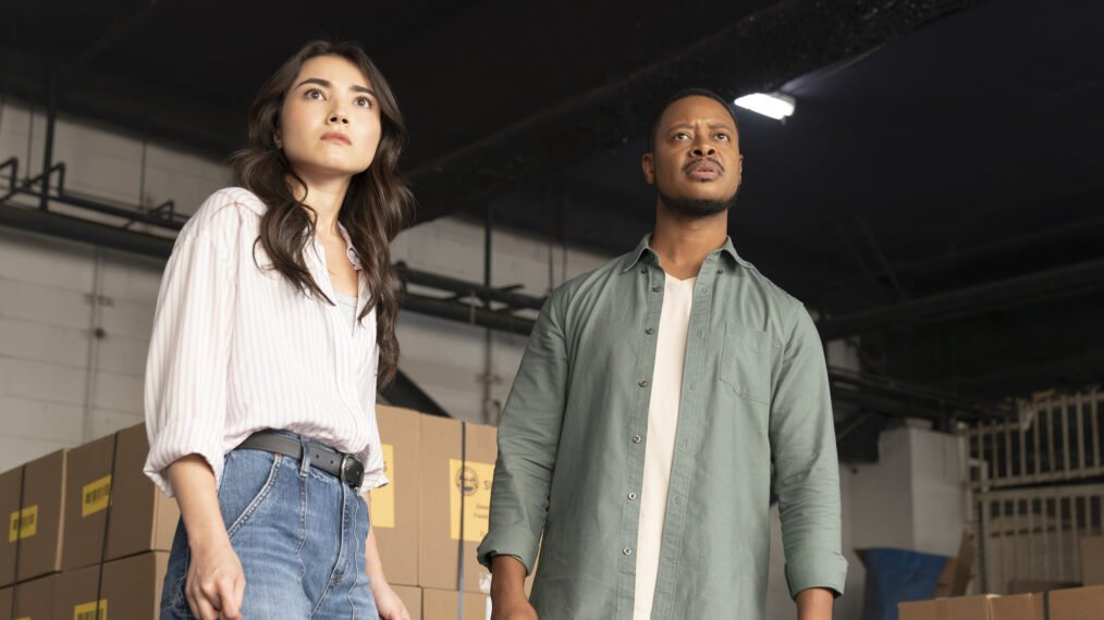 “The Rookie” Leaves Fans Sweating: Will James Survive the Cliffhanger Kiss?
