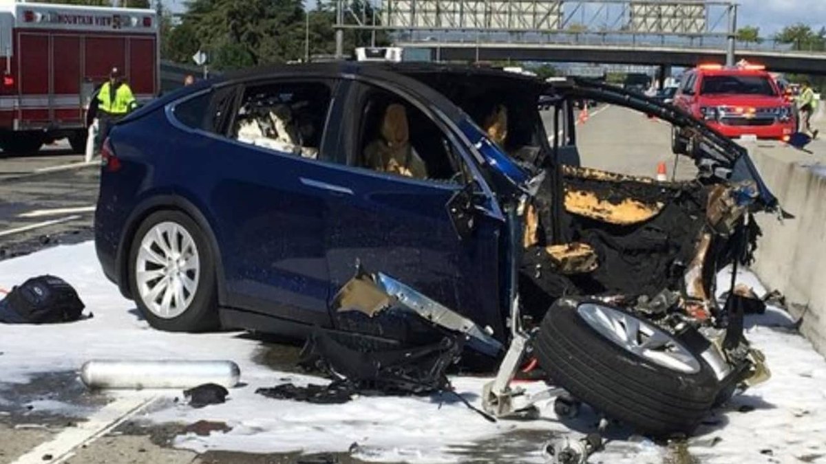 Tragic Tesla Crash Leaves Two Dead in Fiery Suburban Incident