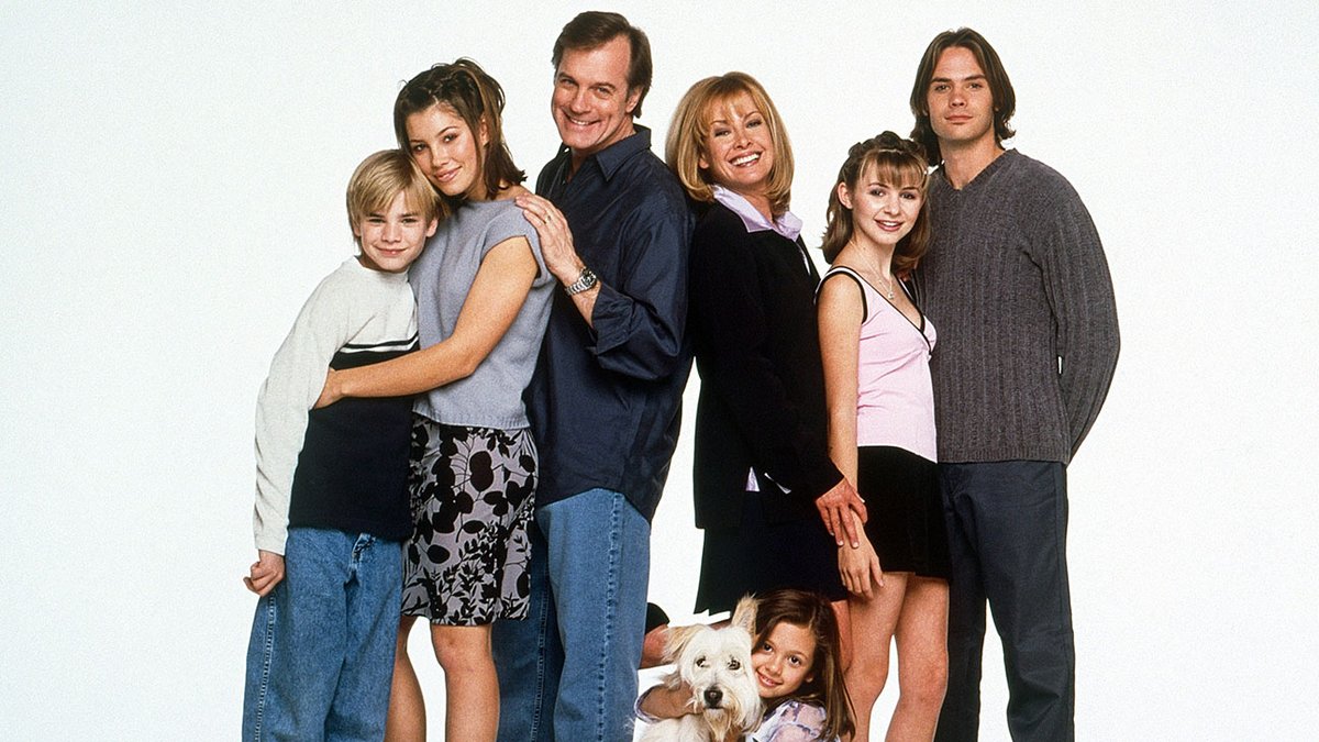 Where Are They Now? Shocking Transformations of the 7th Heaven Cast