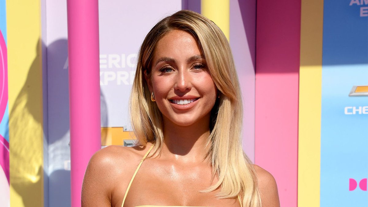 Alix Earle Ditches Makeup and Embraces Real Skin: A Lesson in Self-Acceptance
