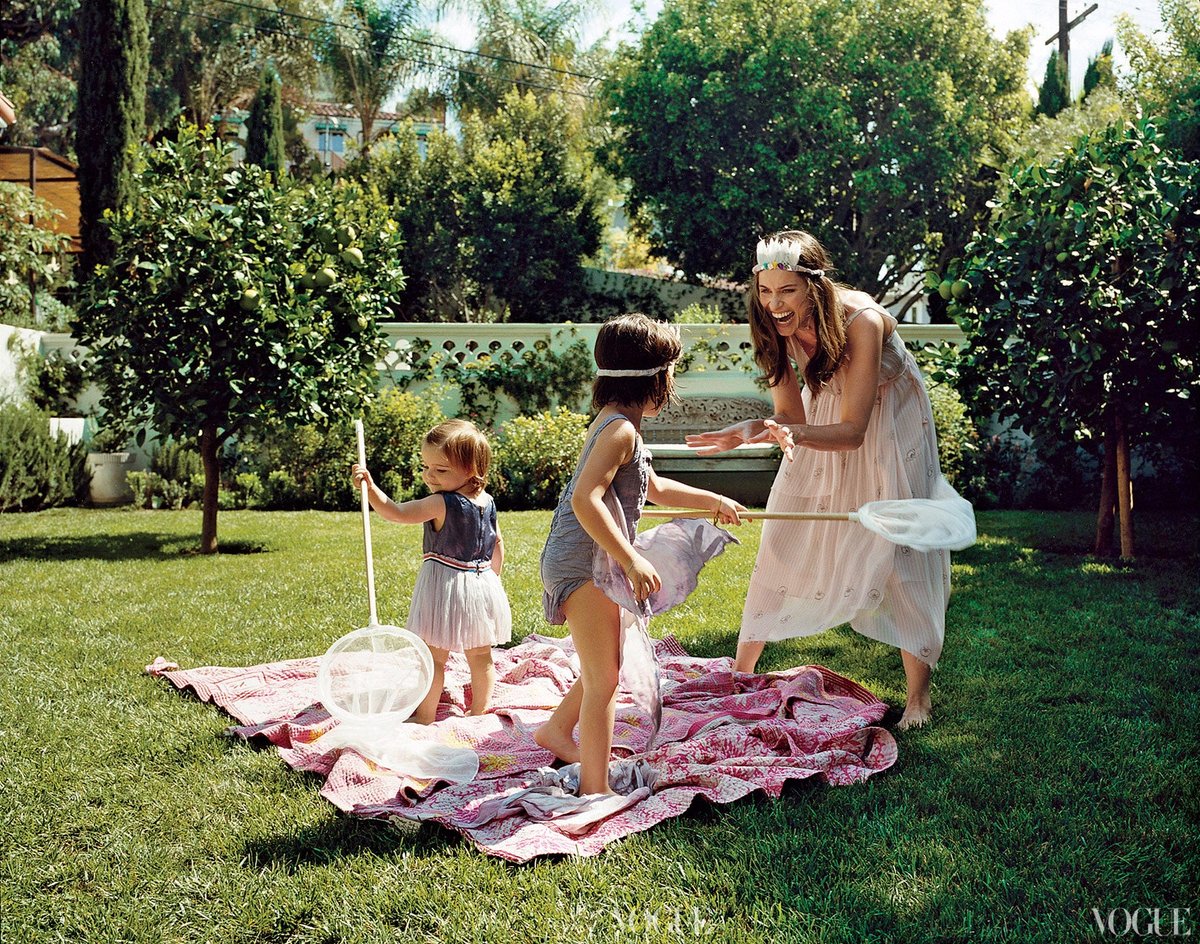 Amanda Peet’s Daughter Asks the Ultimate Question About Aging