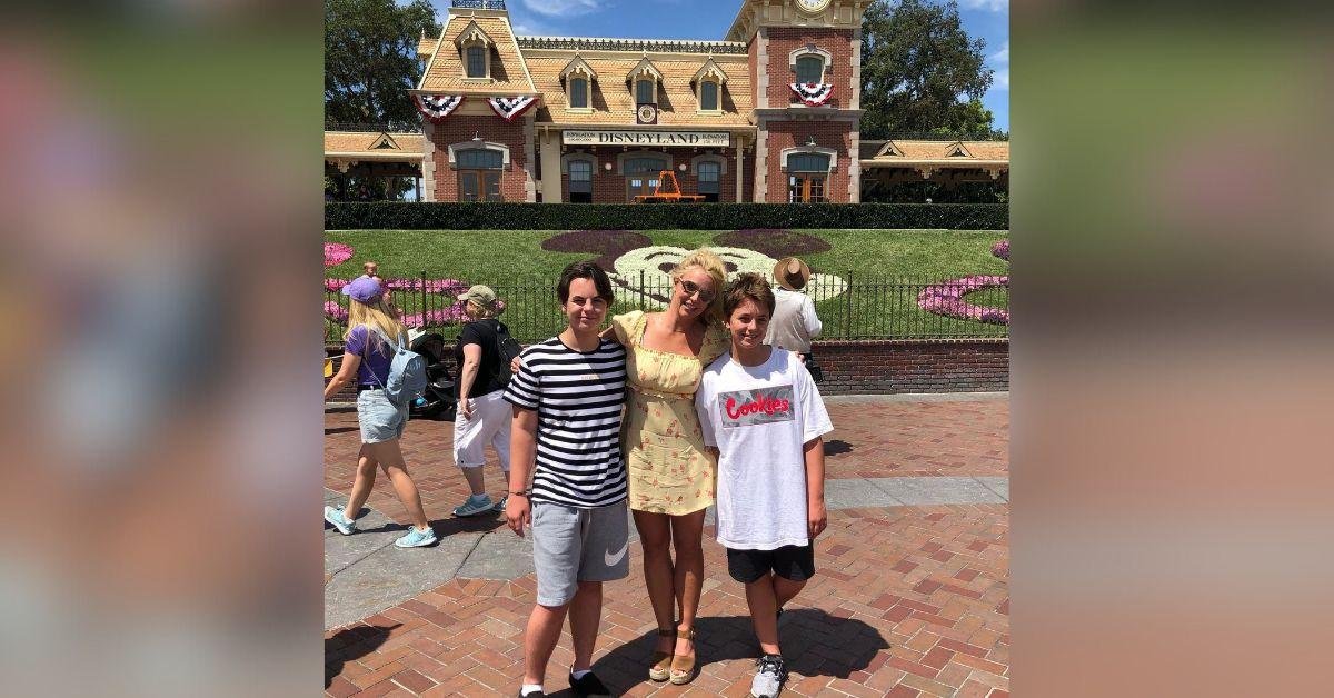 Britney Spears’ Mexico Getaway Takes a Creepy Turn