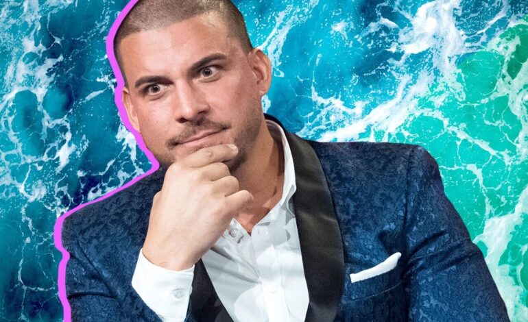 Caught in the Act: Jax Taylor’s Awkward Public Scratching Incident Leaves Fans Stunned