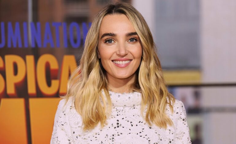 Celebrity Confrontation: Chloe Fineman’s Unexpected Restaurant Showdown Leaves Hollywood Stunned