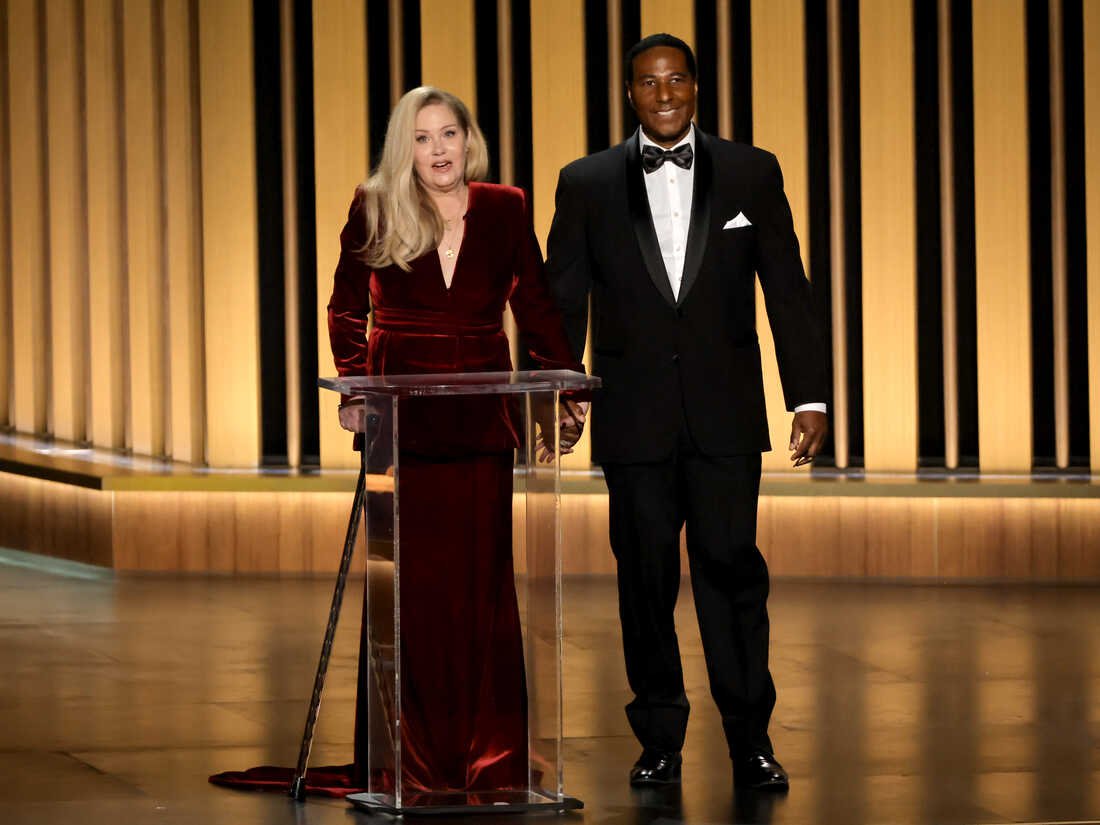 Christina Applegate’s Emotional Podcast Reveal: Father’s Death Hits Hard