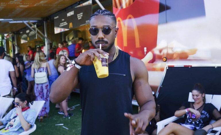 Coachella’s Poolside Parade: Influencers and Their Summer Bodies Steal the Spotlight