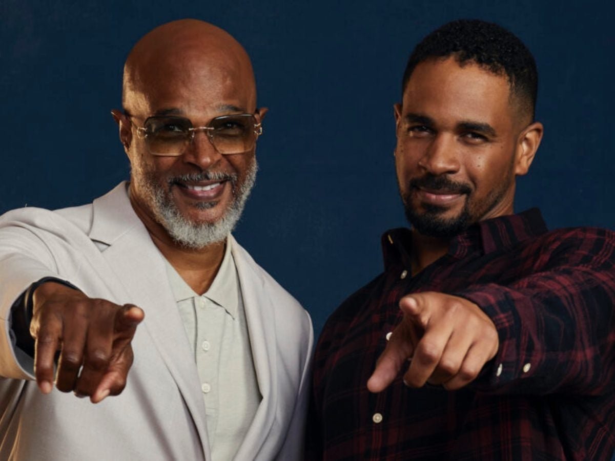 “Damon Wayans Sr. Dishes on His Family Romance—You Won’t Believe Who!”