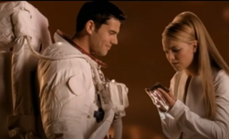 From Space Suits to Scrubs: Eli Swanson’s Inspiring Journey After Britney Spears’ Iconic Video