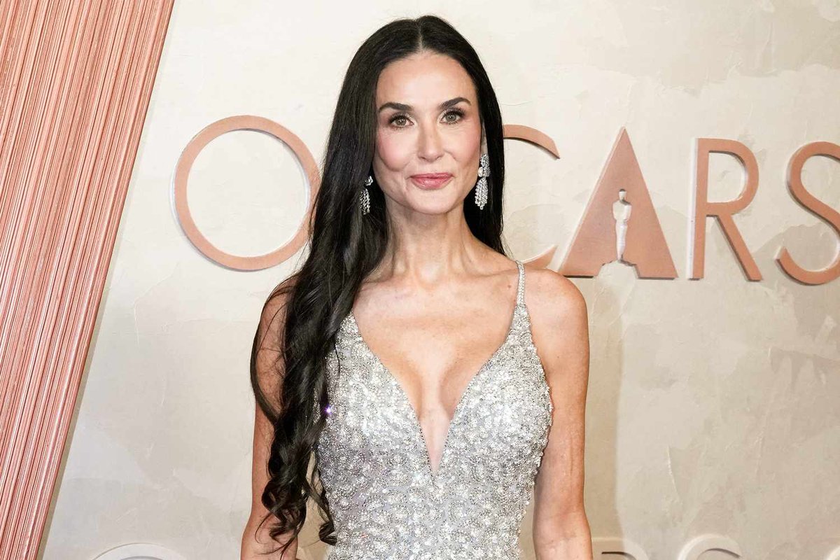 Hollywood Royalty Speaks: Demi Moore’s Unexpected Oscar Comeback Twist