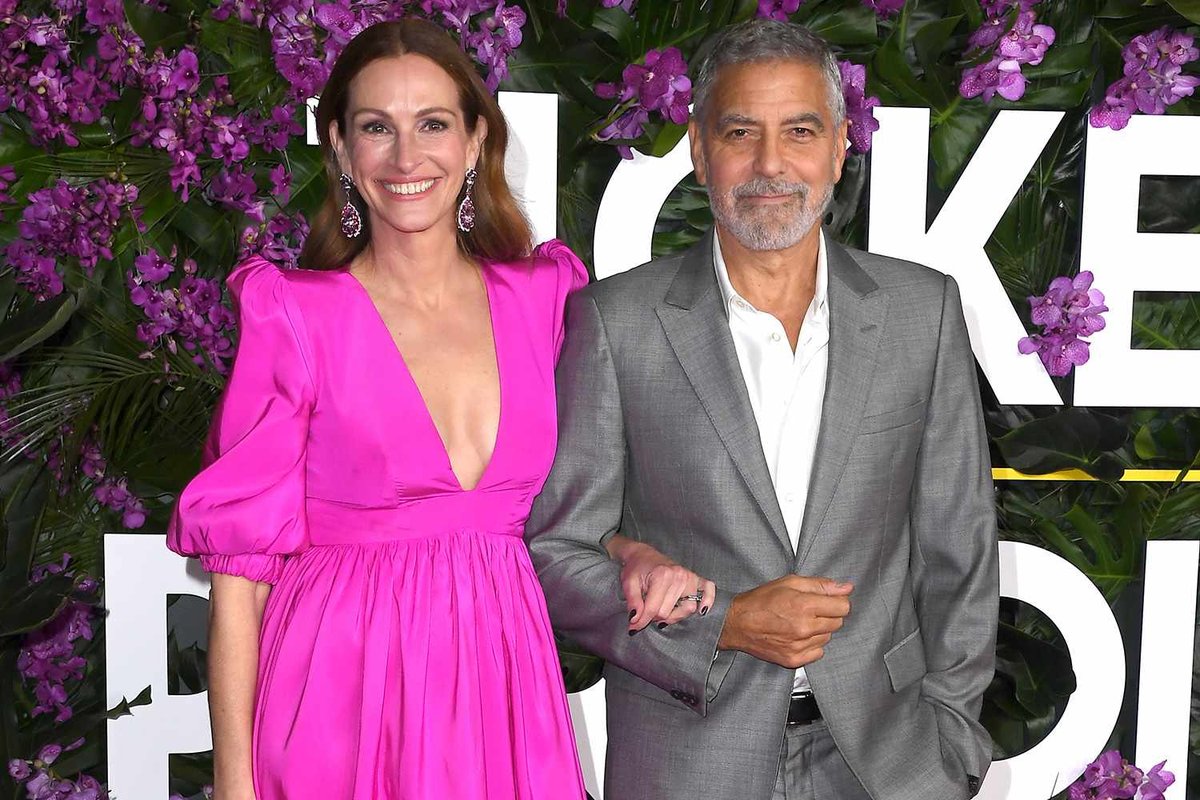 Julia Roberts Shines at George Clooney’s Broadway Debut: A Star-Studded Night of Theatre Magic