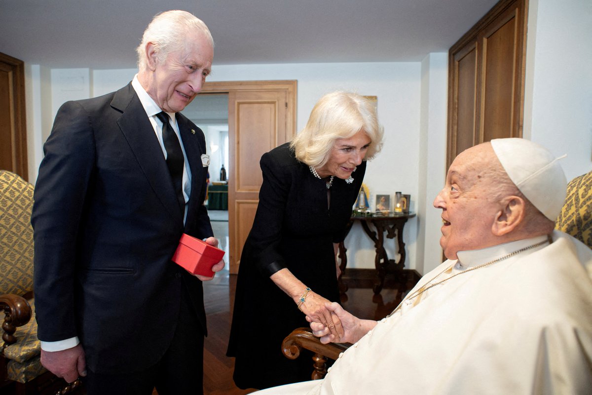 King Charles Ponders Last Papal Audience Before Pope Francis’ Passing
