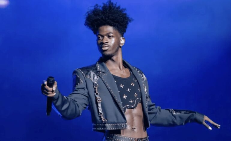 Lil Nas X Faces Health Crisis: Half His Face Loses Control
