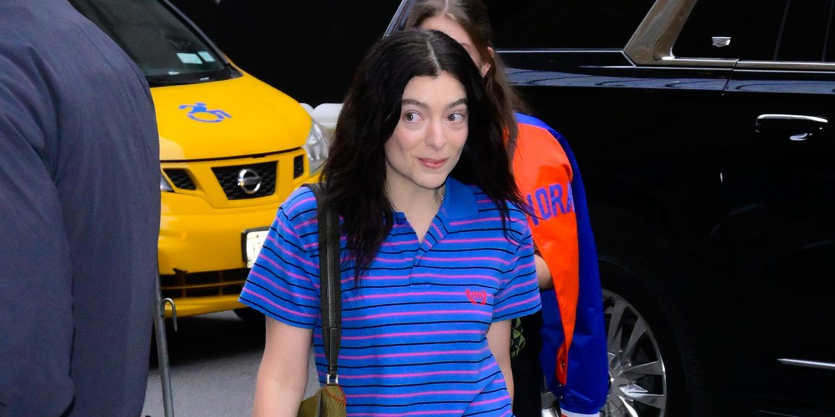 Lorde Defies NYPD Shutdown With Surprise Park Debut of ‘What Was That