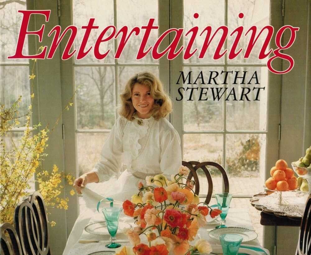 Martha Stewart’s Dinner Party No-Go: A Raccoon Encounter