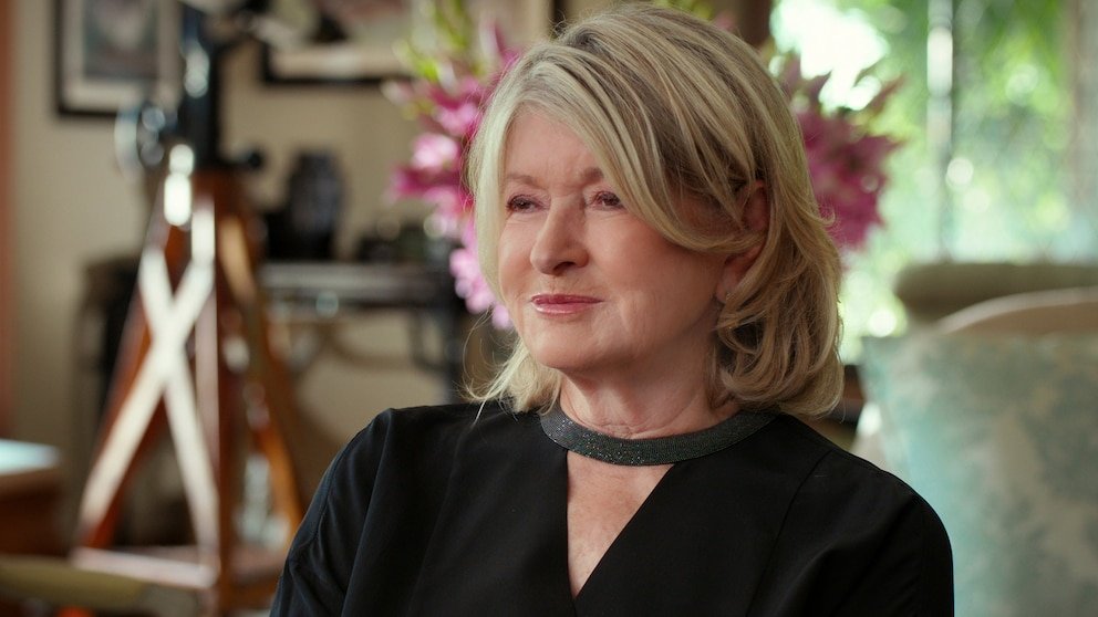 Martha Stewart’s Jaw-Dropping Confession: The Truth About Food Delivery Breaks the Internet