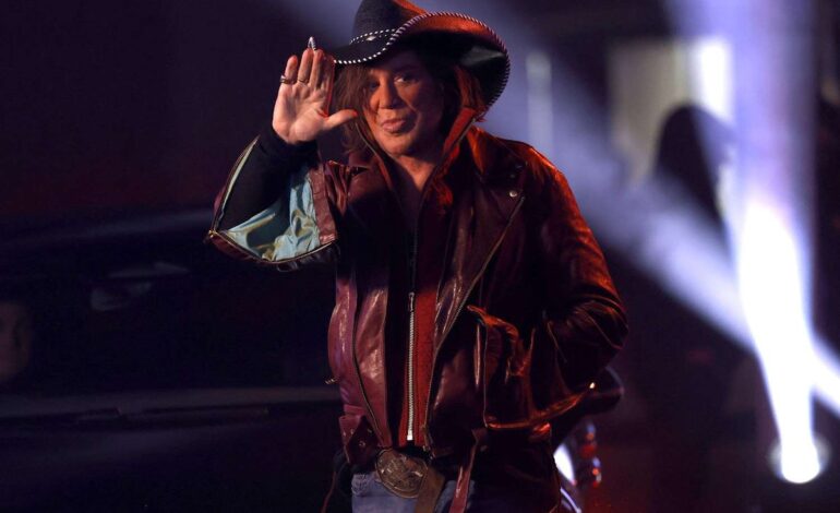 Mickey Rourke’s Bold Admission: A Journey of Accountability and Growth