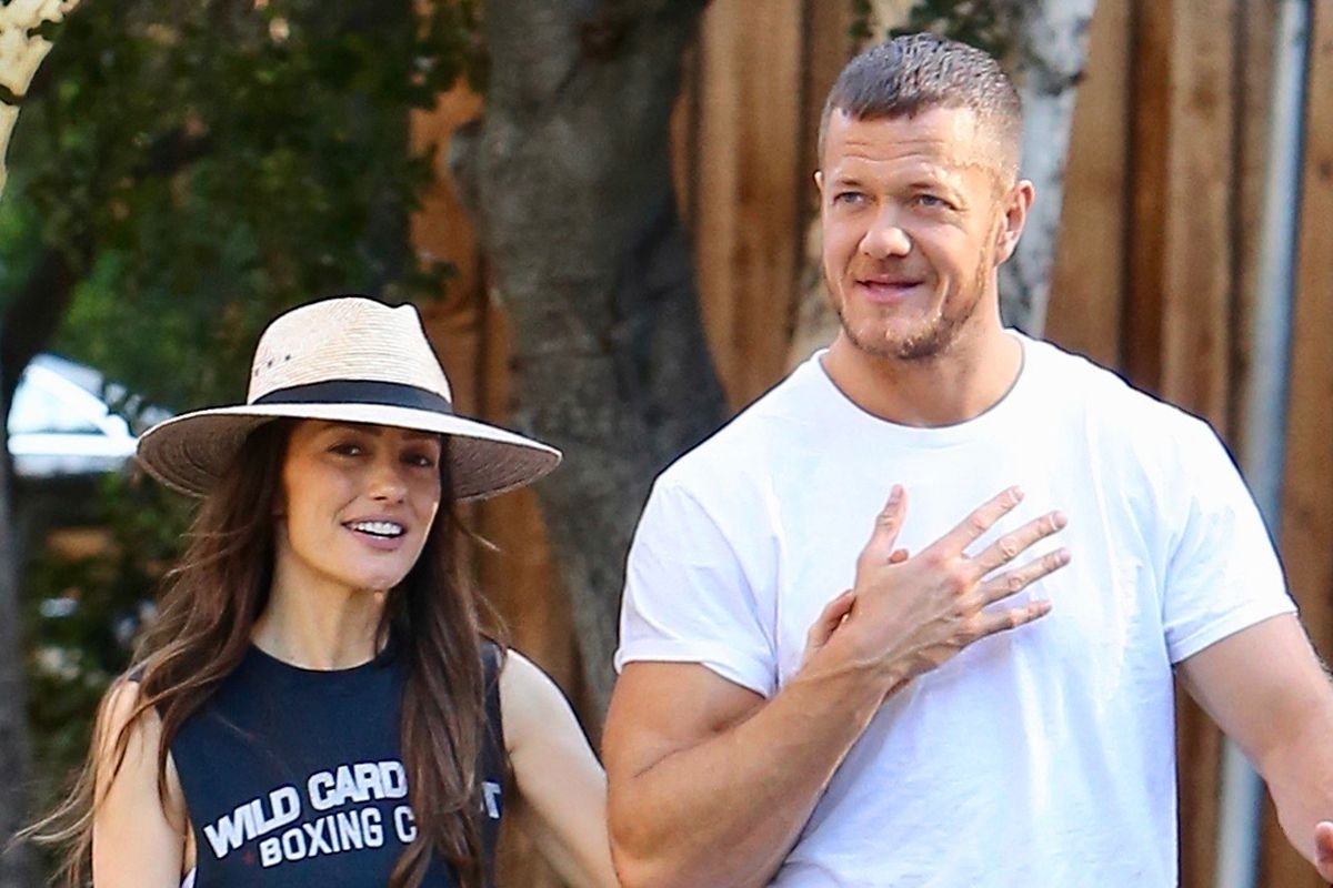 Minka Kelly’s Piano Prodigy Moment Fueled by Dan Reynolds in Ransom Canyon