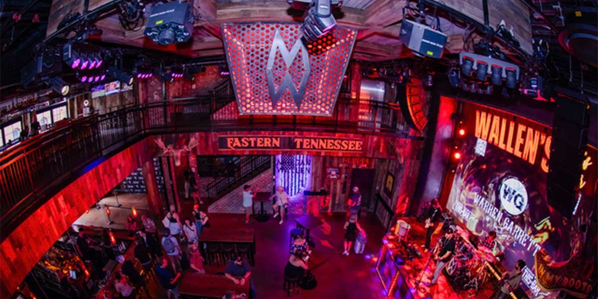 Morgan Wallen’s Bar-Free Year: The Consequences of Fame and a Chair-Throwing Incident