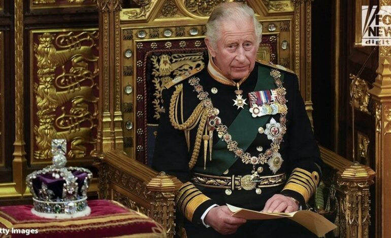 Royal Rebellion: Queen Camilla’s Sister’s Shocking Curtsy Snub Revealed