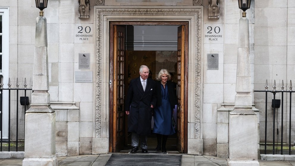 Royal Responsibilities Under Fire: King Charles’ Health Sparks Debate on Duty