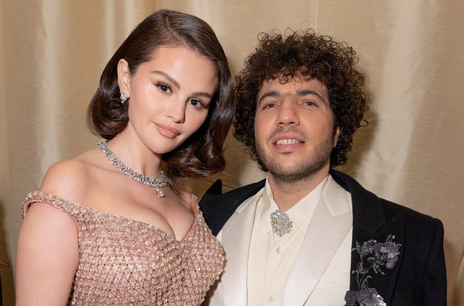 Selena Gomez and Benny Blanco Ignite Passover Seder with ‘Bluest Flame’ Karaoke Bash