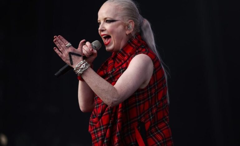 Shirley Manson’s Witty Response to the “Unrecognizable” Critique
